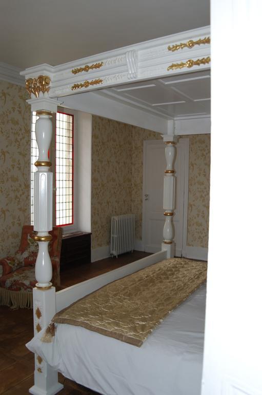 לינה וארוחת בוקר Saint-Séverin Le Chalet De Luxe חדר תמונה