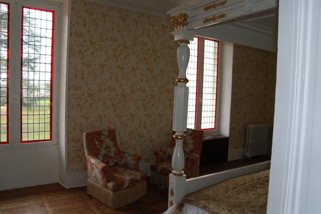 לינה וארוחת בוקר Saint-Séverin Le Chalet De Luxe חדר תמונה